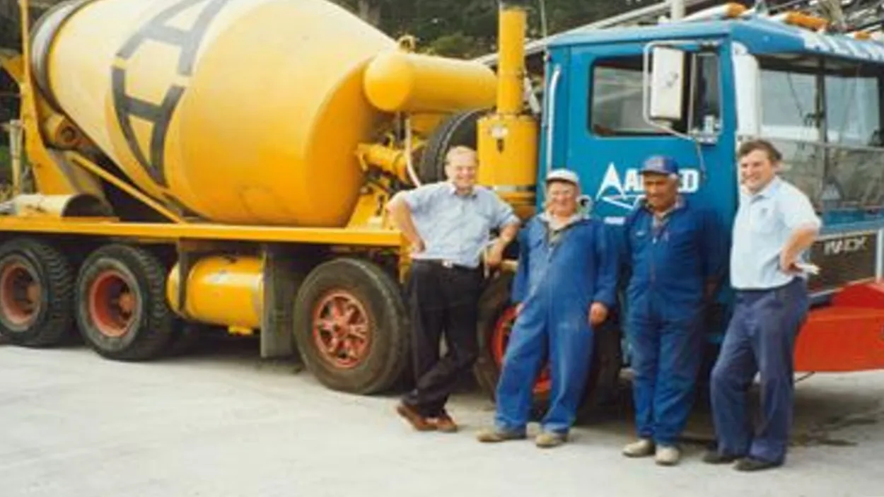 Holcim New Zealand History 1980s