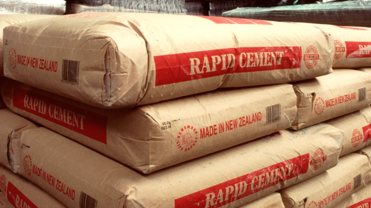 Holcim New Zealand History 1999