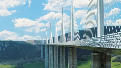 holcim_2021_the-millau-viaduct-.jpg